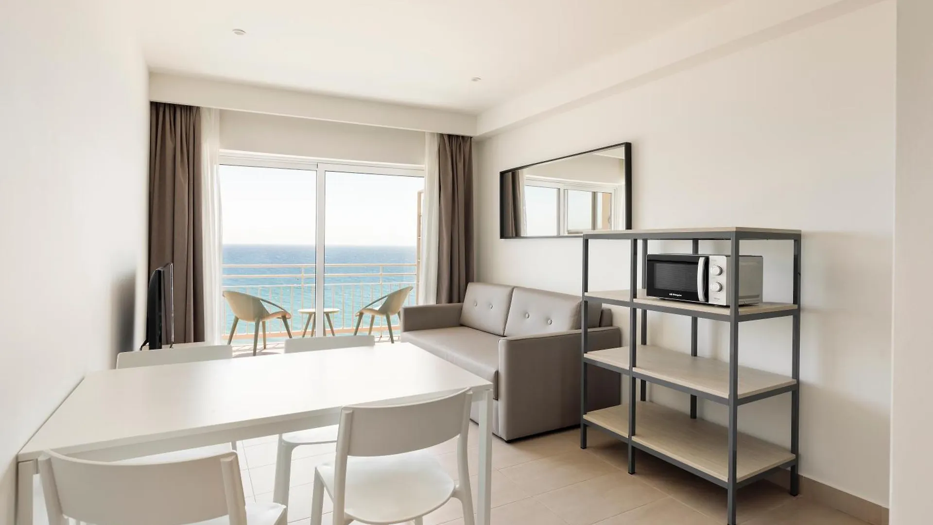 Aparthotel Xic Platja d'Aro